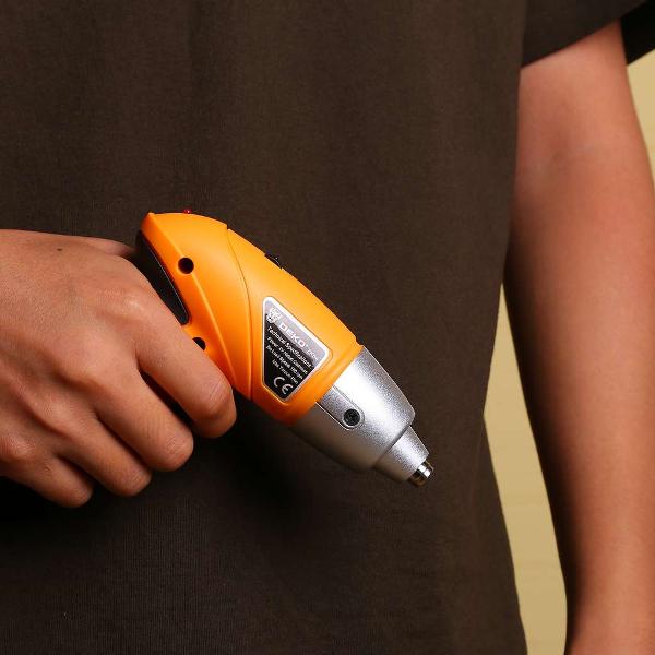 Отвертка аккумуляторная DEKO ZKS4