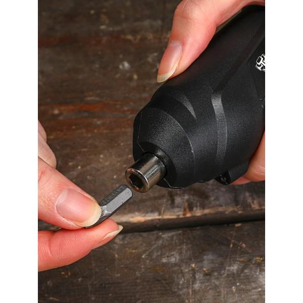 Отвертка аккумуляторная DEKO DKS4FU-Li + 31 bits kit