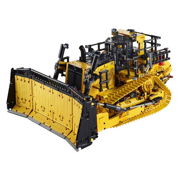 Конструктор Lego Бульдозер Cat D11 на пульте управления