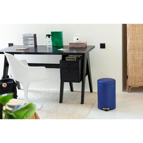 Ведро Brabantia NewIcon с педалью 12л 206863