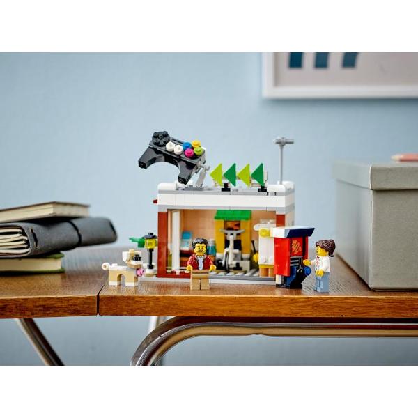 Конструктор Lego Creator Лапшичная в центре города