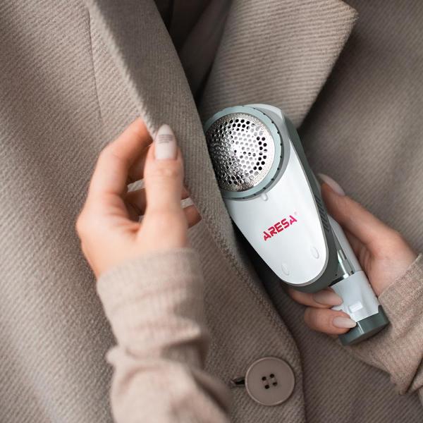 Машинка для удаления катышков Aresa AR-4101