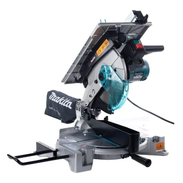 Электропила торцовочная Makita LH1040