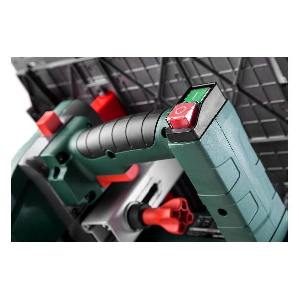 Электропила торцовочная Hammer Flex STL1800/250C (175-010)