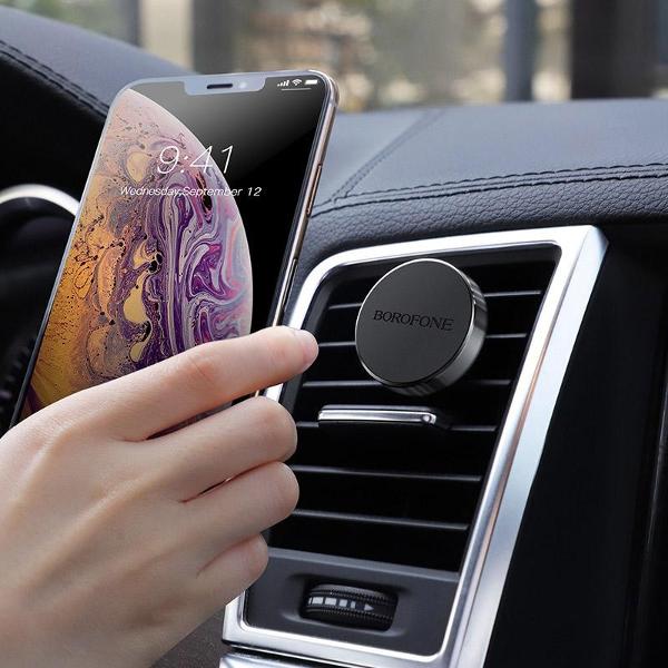 Держатель автомобильный для смартфонов Borofone BH8 Air outlet черный
