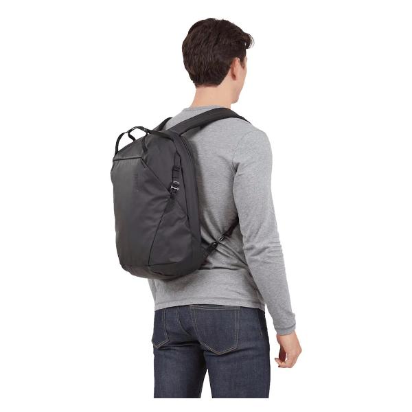 Рюкзак для ноутбука Thule Tact 3204712 черный