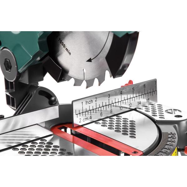 Электропила торцовочная Hammer Flex STL1200/210C (175-011)