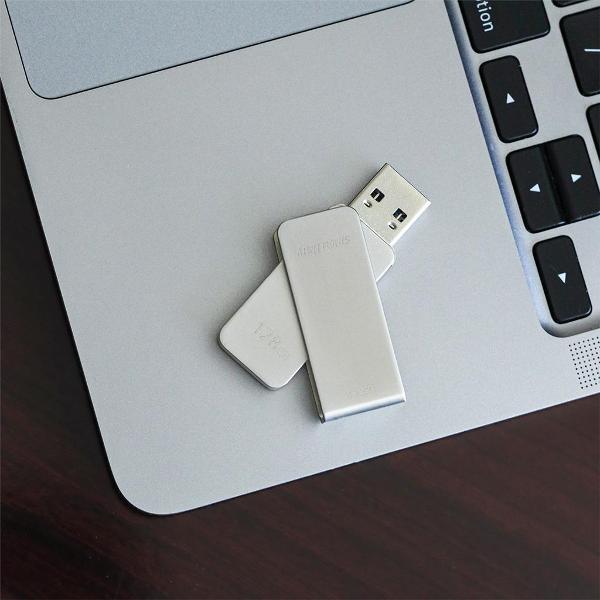 Флэш диск USB Smartbuy USB3.0/3.2&nbsp;Gen.1&nbsp;128GB&nbsp;M1&nbsp;Metal&nbsp;Grey&nbsp;(SB128GM1G)