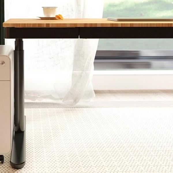 Компьютерный игровой стол с электроприводом, (QI-зарядкой и USB-портами) FoxGear FG-ED-55B (черный)