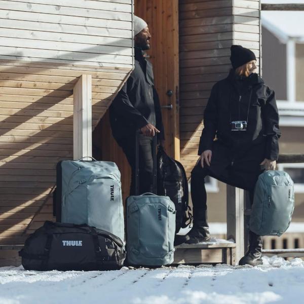 Сумка спортивная Thule Chasm Duffel 90L черный