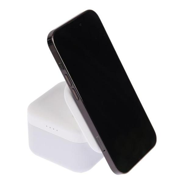 Беспроводное зарядное устройство нет бренда 9940223 белое