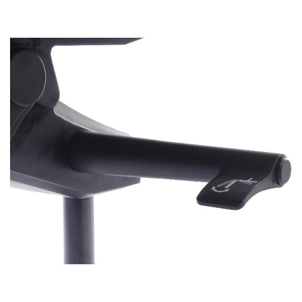 Кресло компьютерное Riva AURA LB черный