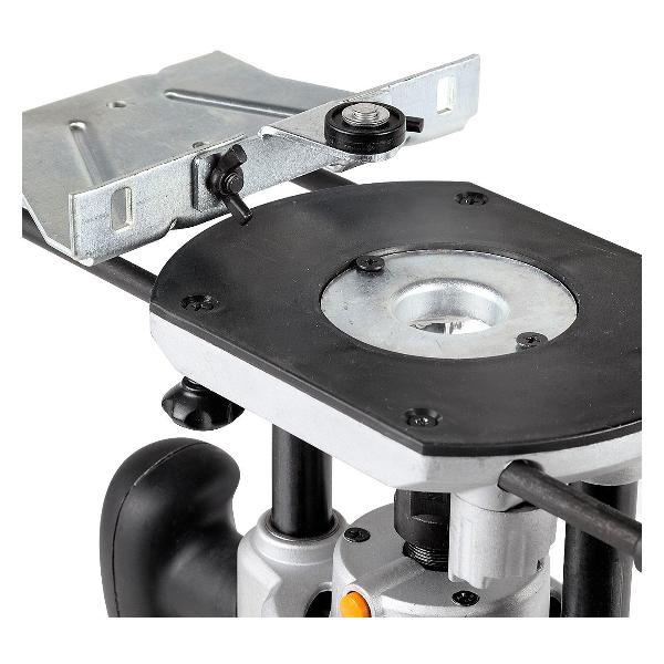 Фрезер Bort BOF-1600N