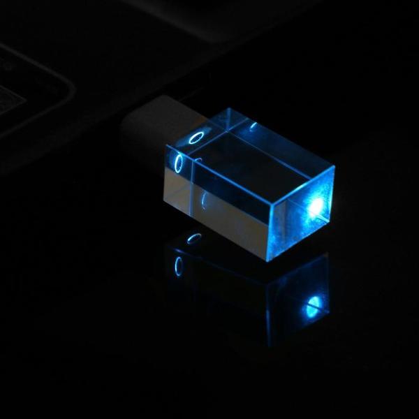 Флэш диск USB нет бренда E 310 Wood BL 32ГБ USB2.0 кристалл в дереве