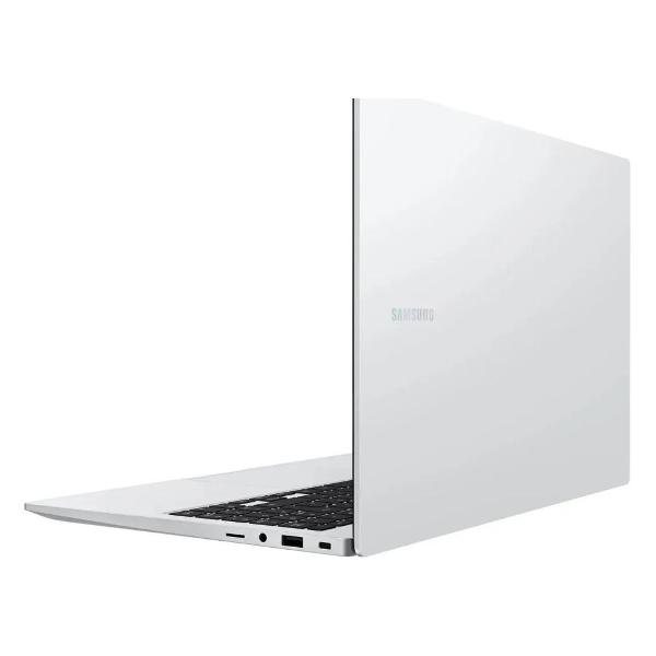 Ноутбук Samsung Galaxy Book 4