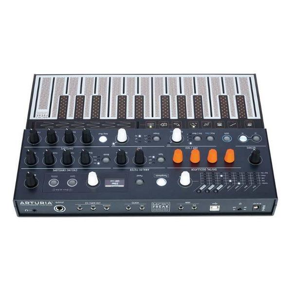 Синтезатор Arturia MicroFreak Black