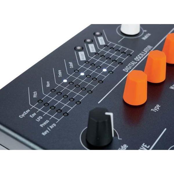 Синтезатор Arturia MicroFreak Black