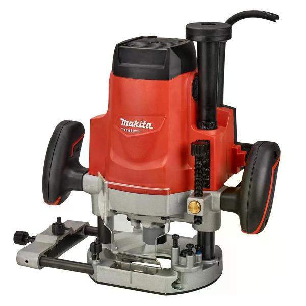 Фрезер Makita M3602