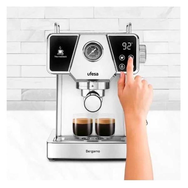 Кофеварка рожкового типа Ufesa BERGAMO
