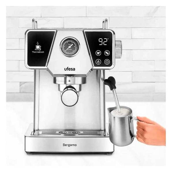 Кофеварка рожкового типа Ufesa BERGAMO
