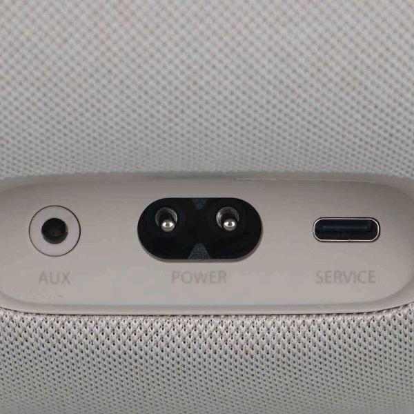 Беспроводная акустика Harman/Kardon Onyx Studio 8 шампань