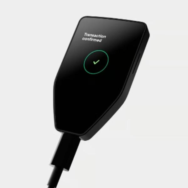 Криптокошелек Trezor Safe 5 Violet Ore