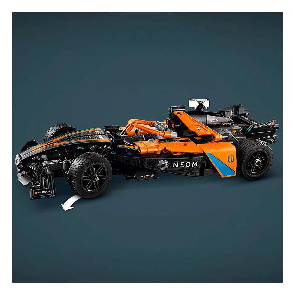 Конструктор Lego Technic Гоночная машина 42169