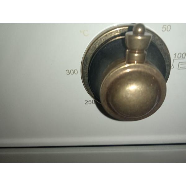 Комбинированная плита Vesta Valencia VKE 10-E бежевая Retro CHU