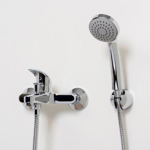 Смеситель для ванны и душа Wasserkraft Isen 2601