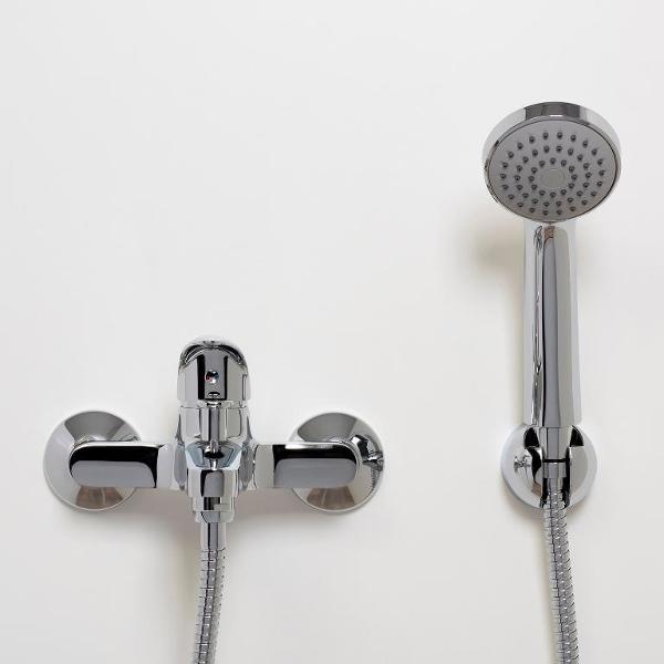 Смеситель для ванны и душа Wasserkraft Isen 2601