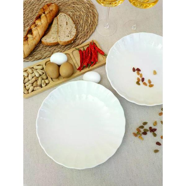 Тарелка столовая BONNA East 25 см