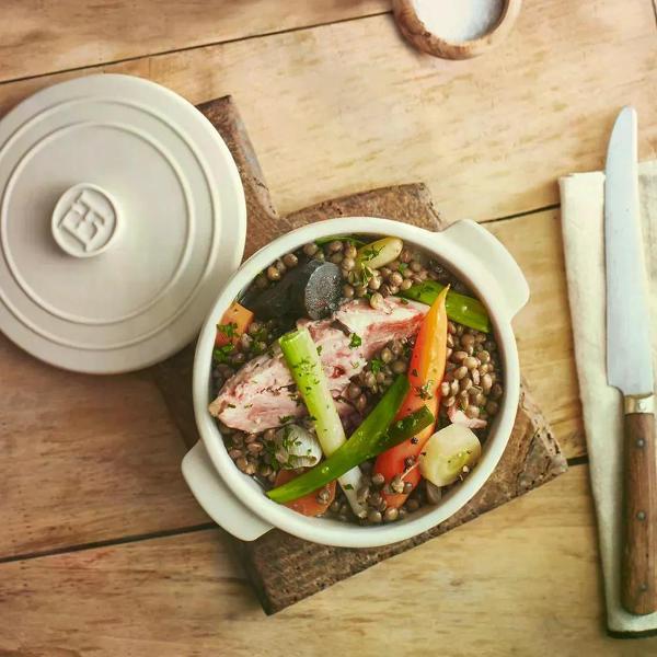 Кастрюля Emile Henry 600 мл 17 см бежевый 98407