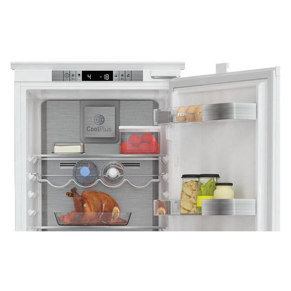 Встраиваемый холодильник комби Grundig GKIN25920