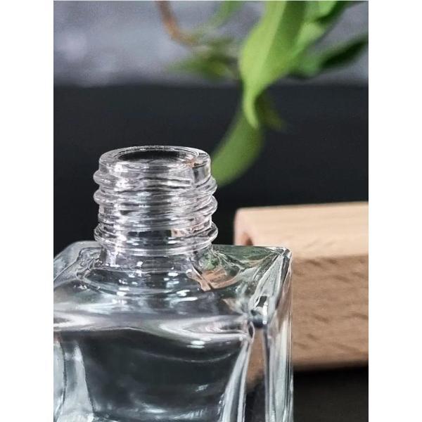 Автомобильный ароматизатор VENEW Еловые шишки/Хвоя