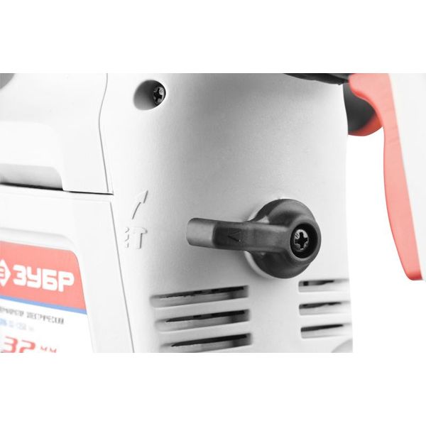 Перфоратор Зубр ЗПВ-32-1250 ЭВК