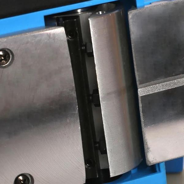 Рубанок аккумуляторный FIXTEC Рубанок аккумуляторный АКБ и ЗУ в комплекте