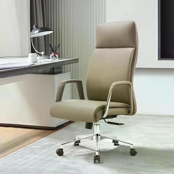 Кресло компьютерное GRAMBER D15