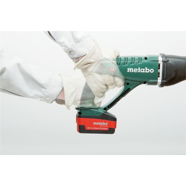Электропила сабельная Metabo ASE 18 LTX без аккум. (602269850)