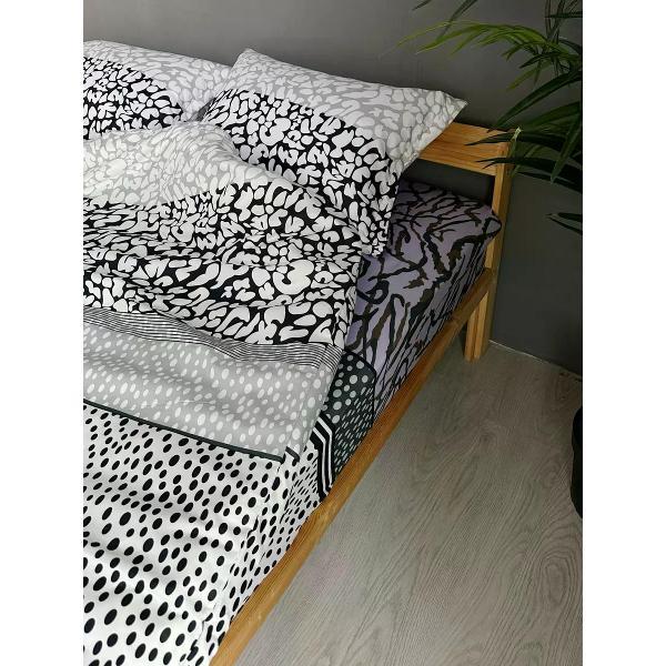 Набор постельного белья CALIN Семейный полисатин 4 наволочки КПБ4416/8-16-26-1/