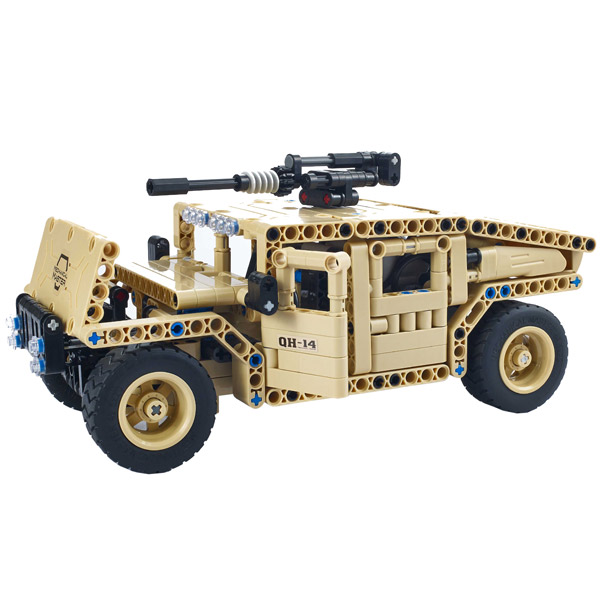 Радиоуправляемая модель-конструктор QiHui Armed Off-road Vehicle 502 эл.