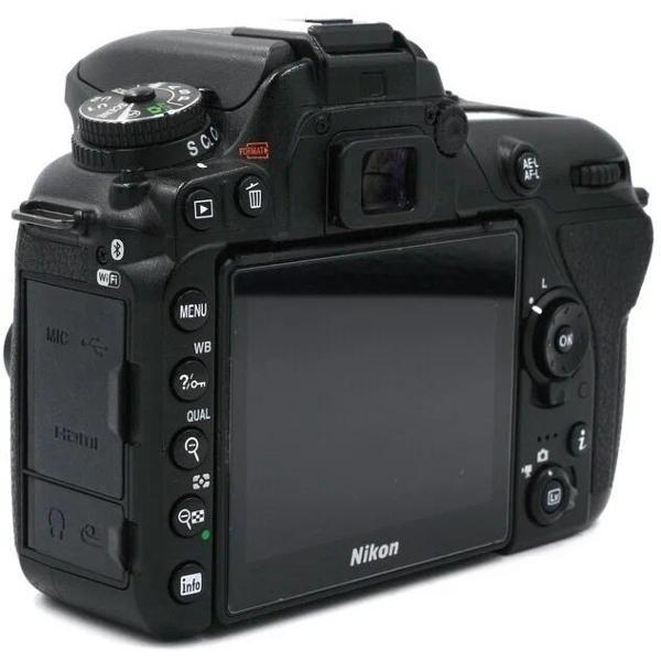 Фотоаппарат зеркальный Nikon D7500 Body