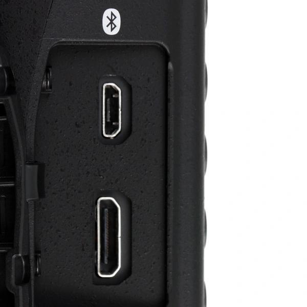 Фотоаппарат зеркальный Nikon D3400