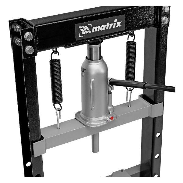 Пресс ручной, гидравлический MATRIX 523105