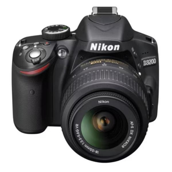 Фотоаппарат зеркальный Nikon D3200