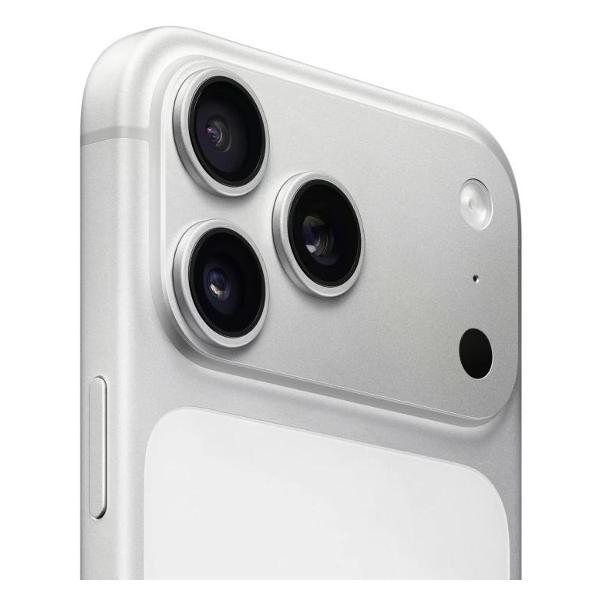 Смартфон Apple iPhone 17 Pro