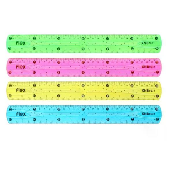 Линейка для черчения Луч Линейка 30 см пластиковая 1 шт.