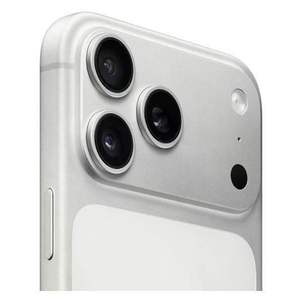 Смартфон Apple iPhone 17 Pro