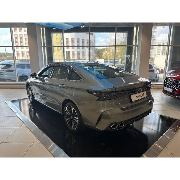 Автомобиль бензиновый CHERY Arrizo 8