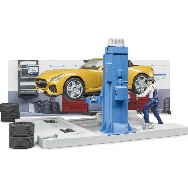 Сюжетно-ролевая игра Bruder Автомастерская с механиком 62110