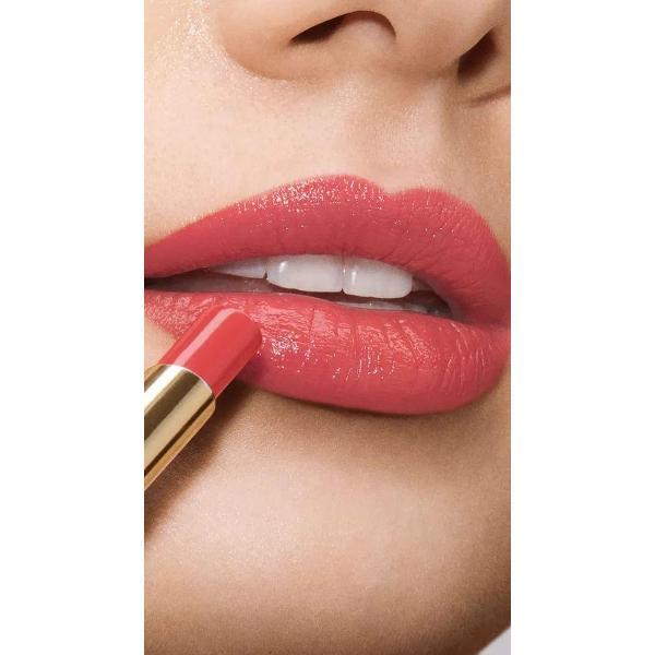 Помада Estee Lauder с сиюящим финишем Pure Color Explicit Slick Shine